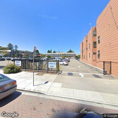 Street view of the San Francisco DMV office